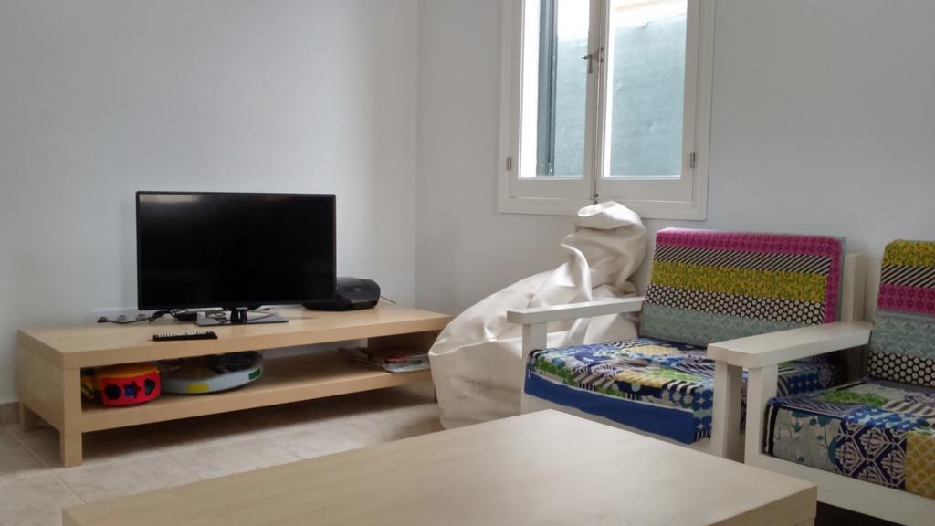 Grupoandria Villa Dora Cala'N Blanes  Rum bild