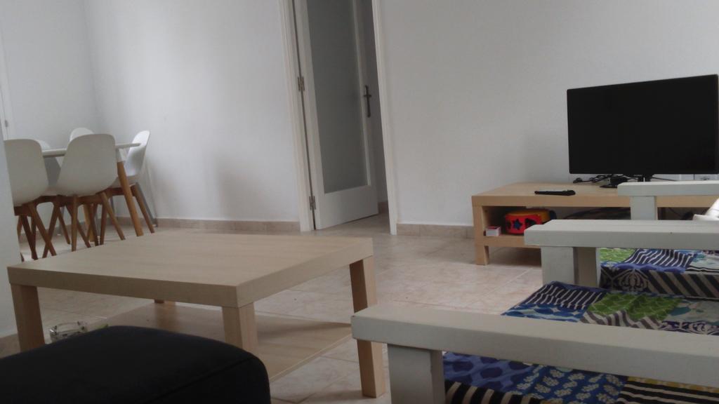 Grupoandria Villa Dora Cala'N Blanes  Rum bild