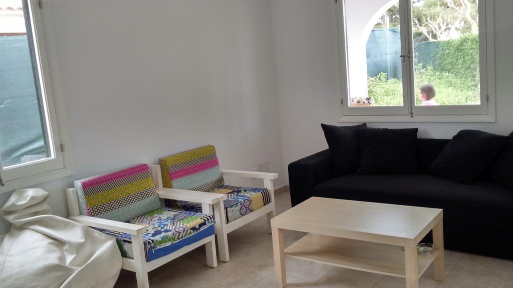 Grupoandria Villa Dora Cala'N Blanes  Rum bild