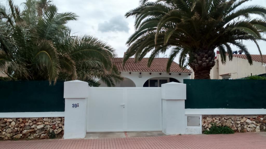 Grupoandria Villa Dora Cala'N Blanes  Rum bild